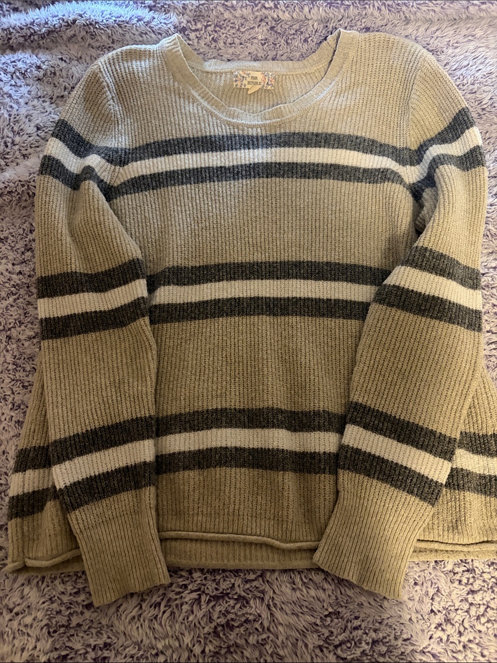 Comfy Pink Republic Olive Green Ribbed Knit Sweater with Stripes